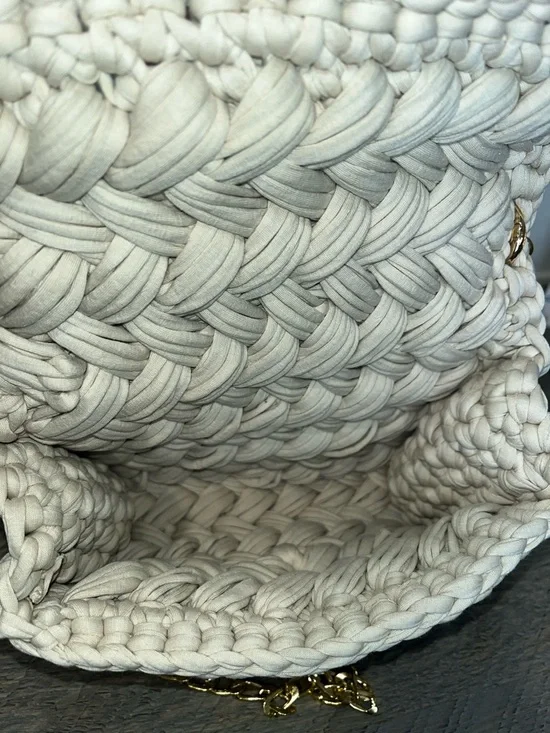 Handmade Luxury Artisan Crochet Flap Bag - Cream/Gold Crossbody Bag - Picture 6 of 8